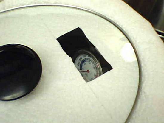 Cut Hole In Paper Towels Under Lid To See Thermometer
